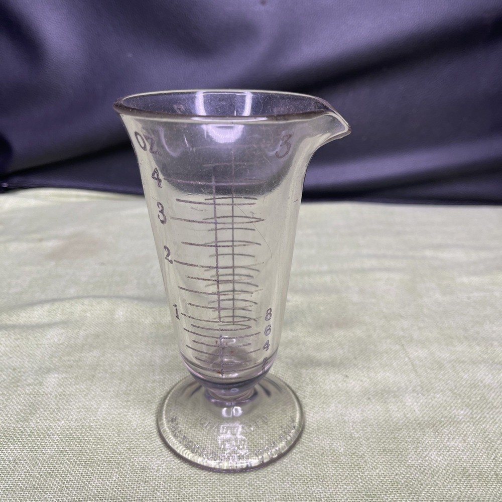 Kodak 3oz Graduated Glass Measure Darkroom Photographic Use Only Vintage